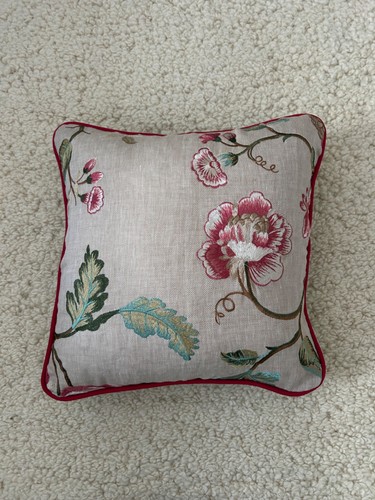 Baker lavenham rose - &, j